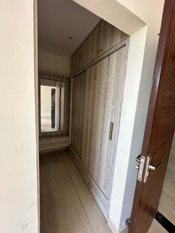 Room, patiala road 3 Bedroom 1323 Sq.Ft. Apartment In Patiala Road Zirakpur 7433161