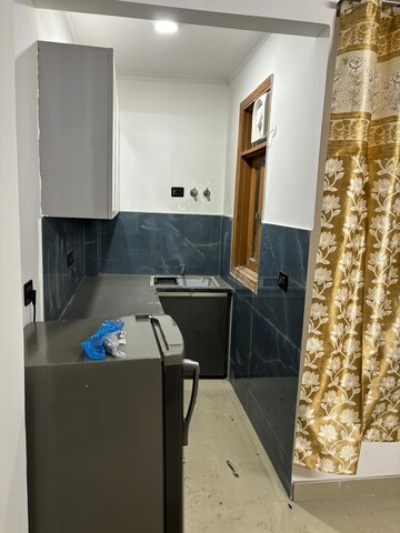 Kitchen in 1.5 BHK Builder Floor at Saket – for Sale