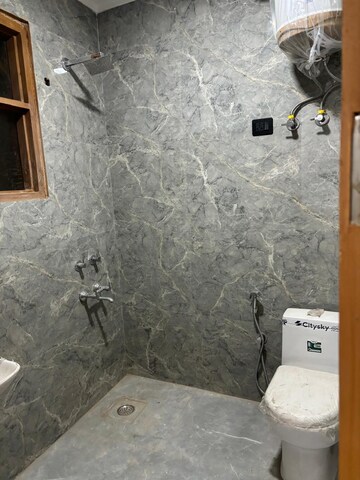 Bathroom in 1.5 BHK Builder Floor at Saket – for Sale