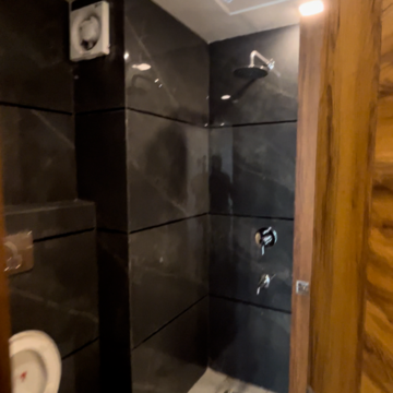 Bathroom in 3 BHK Builder Floor at Puri Kohinoor, Tikawali – for Sale
