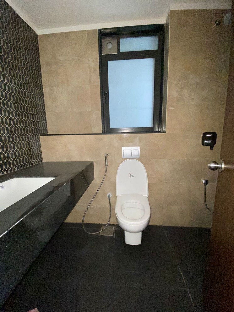 Bathroom, lodha-lakeshore-greens 3 Bedroom 1470 Sq.Ft. Apartment In Dombivli East Thane 7433533