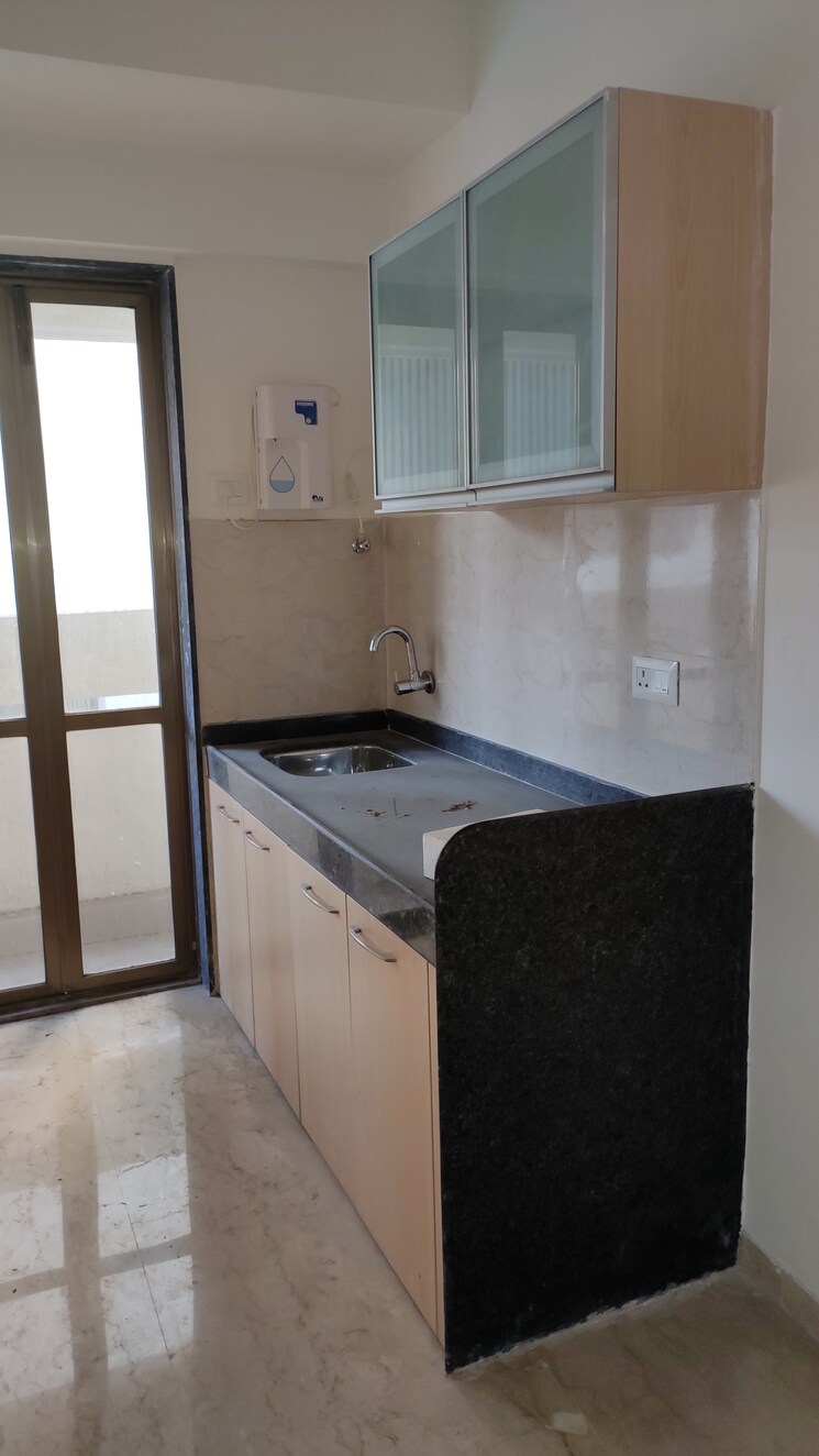 Kitchen, milind-mahalaxmi-tower 2 Bedroom 670 Sq.Ft. Apartment In Amboli Mumbai 7434309