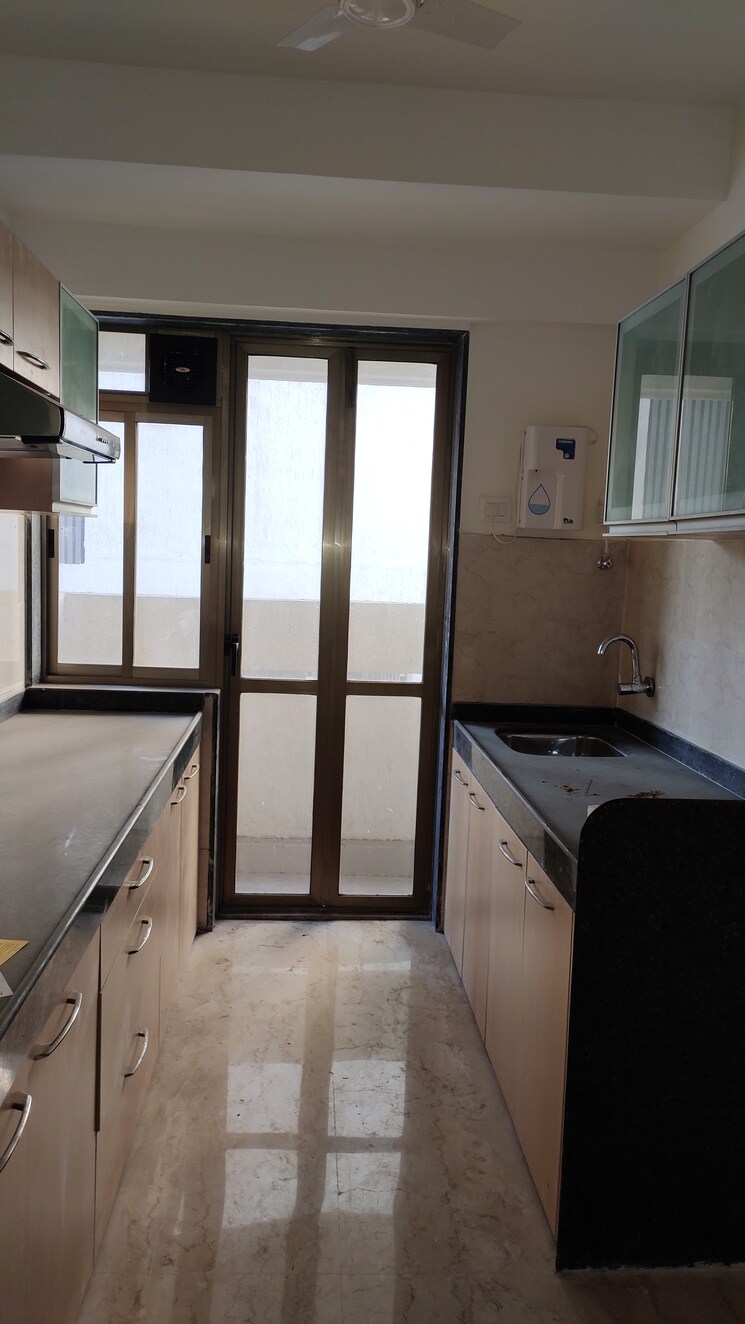 Kitchen, milind-mahalaxmi-tower 2 Bedroom 670 Sq.Ft. Apartment In Amboli Mumbai 7434309