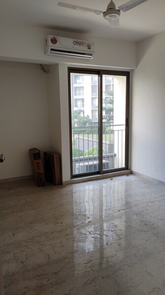 2 BHK Apartment For Rent in Milind Mahalaxmi Tower Amboli Mumbai  7434309