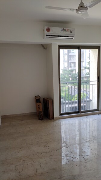 2 BHK Apartment For Rent in Milind Mahalaxmi Tower Amboli Mumbai  7434309