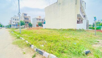 Plot – Garden View at DLF Central Square, New Chandigarh - for Sale