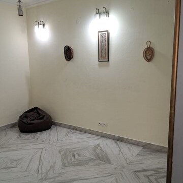 Room in 6+ BHK Independent House at Sector 14 – for Sale