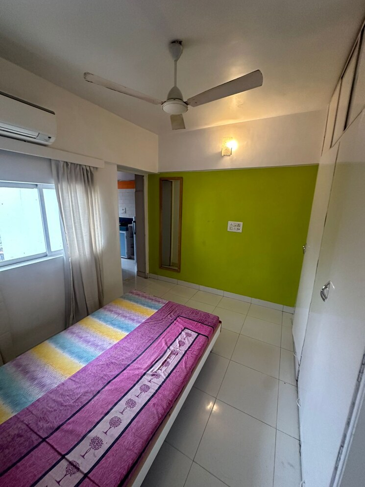 Bedroom, seep-apartments 1 Bedroom 400 Sq.Ft. Apartment In Pali Hill Mumbai 7434699