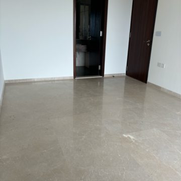 Room in 3 BHK Apartment at Lokhandwala Minerva Mahalaxmi, Delisle Road – for Sale