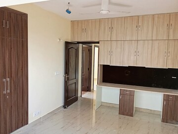 2 BHK Apartment For Sale in Nimbus The Hyde park, Sector 78