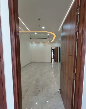 Building Lobby in 3 BHK Villa at Dehradun Cantt – for Sale
