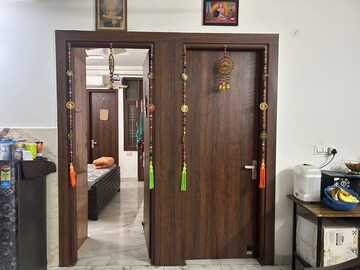 Gym in 3 BHK Builder Floor at Pratap Vihar – for Sale