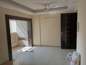 3 BHK Apartment For Sale in Nimbus The Hyde park, Sector 78