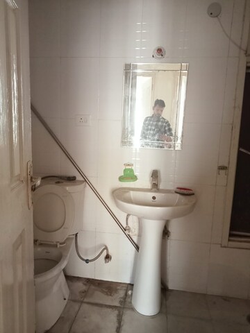Bathroom in 3 BHK Apartment at Supertech Cape Town, Sector 74 – for Sale