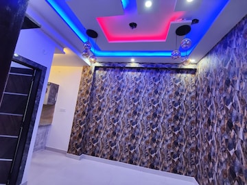 Furnished Amenities in 2 BHK Builder Floor at Dlf Ankur Vihar – for Sale