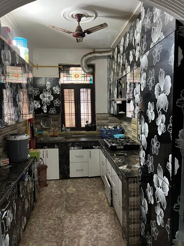 Gym in 4 BHK Builder Floor at Green Fields Colony – for Sale