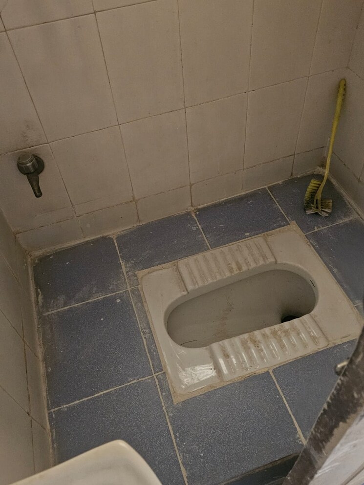 Bathroom, cidco-vastu-vihar 1 Bedroom 700 Sq.Ft. Apartment In Kharghar Navi Mumbai 7436185