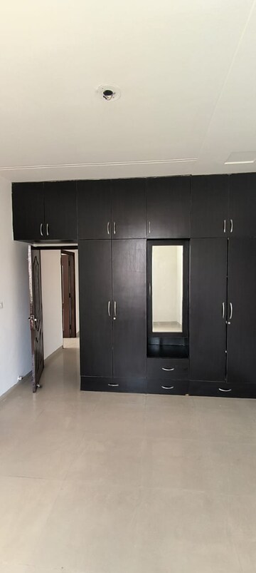 Room in 3 BHK Apartment at Dhakoli Village – for Sale