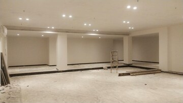 Room in 3.5 BHK Apartment at Godrej 101, Sector 79 – for Sale
