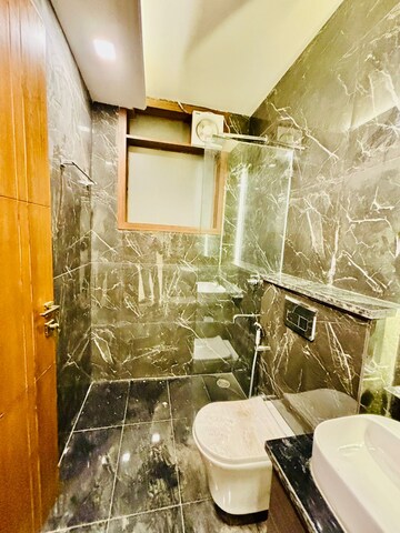 Master Bedroom in 4 BHK Builder Floor at Sushant Lok 3, Sector 57 – for Sale