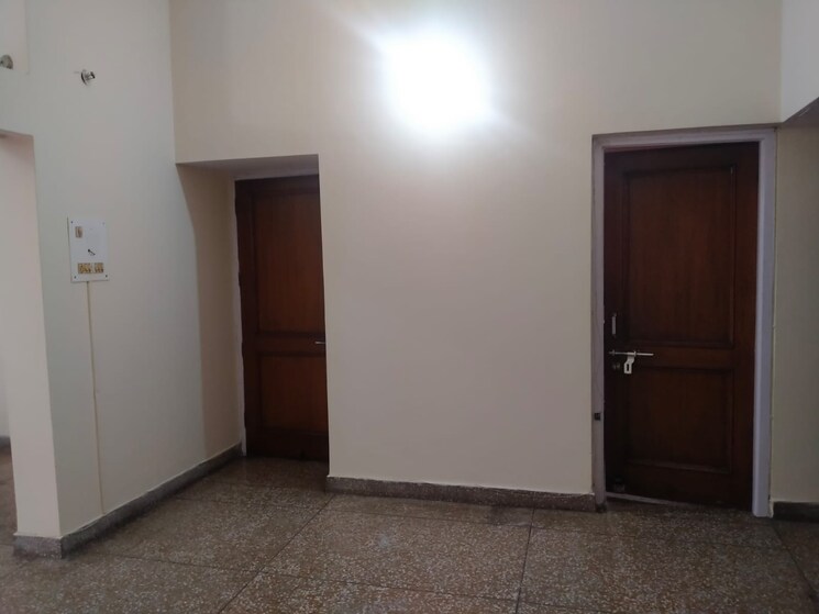 Room, aliganj 5 Bedroom 1800 Sq.Ft. Independent House In Aliganj Lucknow 7436724