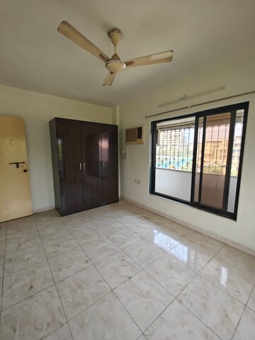 Room in 3 BHK Apartment at Neelsidhi Paradise, Nerul – for Sale