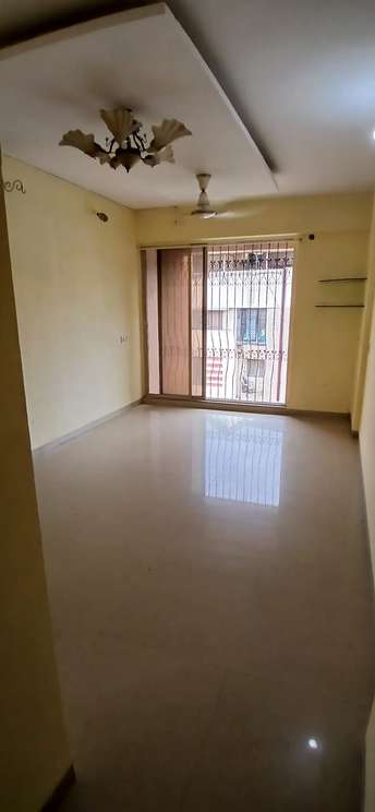 2 BHK Apartment For Rent in Shree Shashwat CHS Mira Road Mumbai  7437028