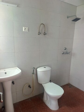 Bathroom in 3 BHK Apartment at Samridhi Luxuriya Avenue, Sector 150 – for Sale