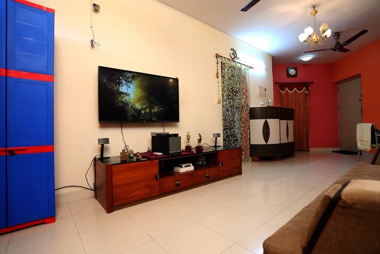 Living Room, godrej-platinum-vikhroli-east 1 Bedroom 430 Sq.Ft. Apartment In Vikhroli East Mumbai 7437398