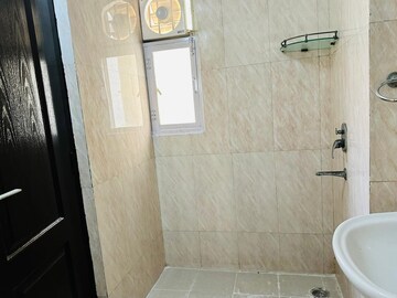 Bathroom in 3 BHK Apartment at Amrapali Princely Estate, Sector 76 – for Sale