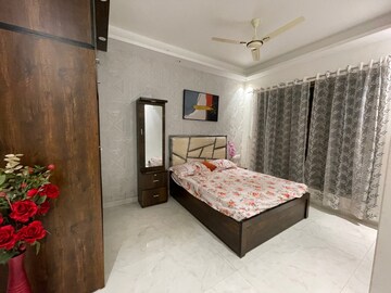 Bedroom in 2 BHK Apartment at Dahisar East – for Sale