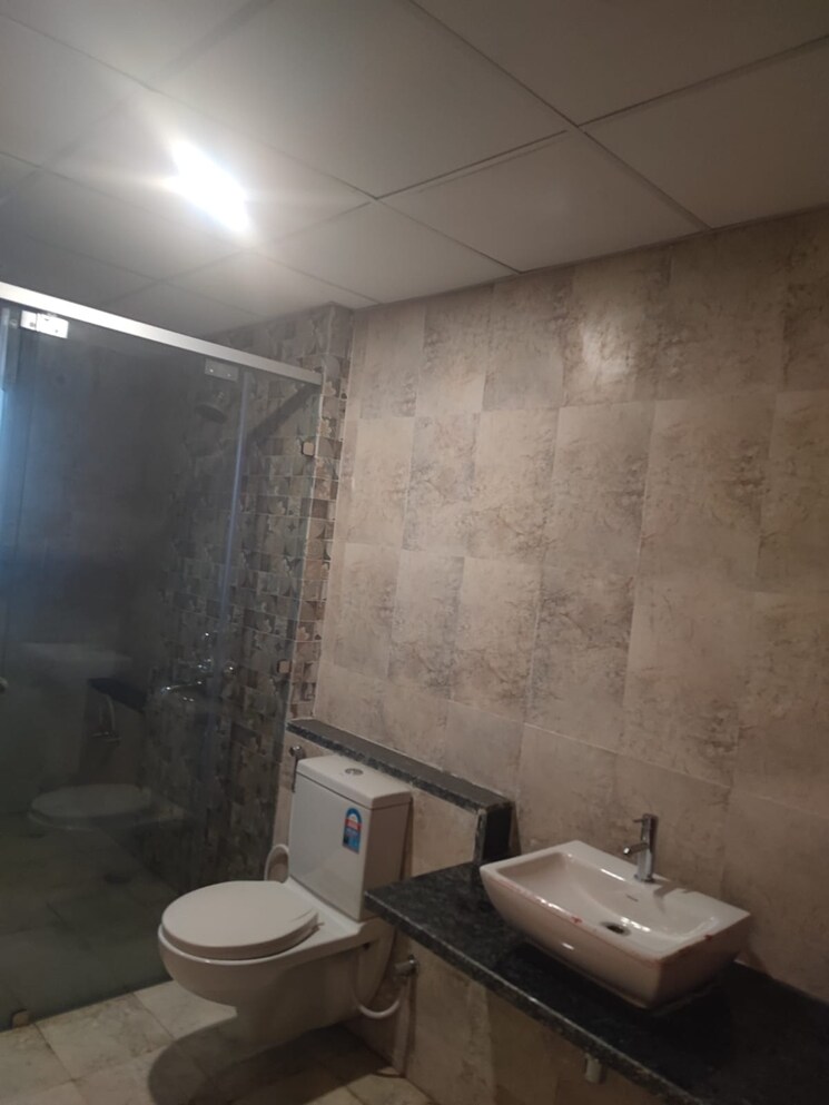 Attached Bathroom, zeta i greater noida 3 Bedroom 1350 Sq.Ft. Apartment In Zeta I Greater Noida Greater Noida 7438026