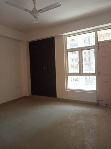 Room in 2 BHK Apartment at Nimbus The Hyde park, Sector 78 – for Sale