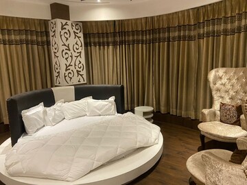 5 BHK Builder Floor For Sale in Sector 10