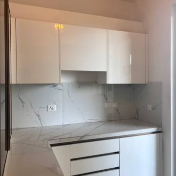 Kitchen in 2 BHK Apartment at BPTP Discovery Park, Badauli Village – for Sale