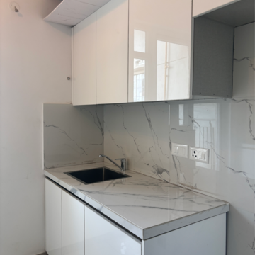 Kitchen in 2 BHK Apartment at BPTP Discovery Park, Badauli Village – for Sale