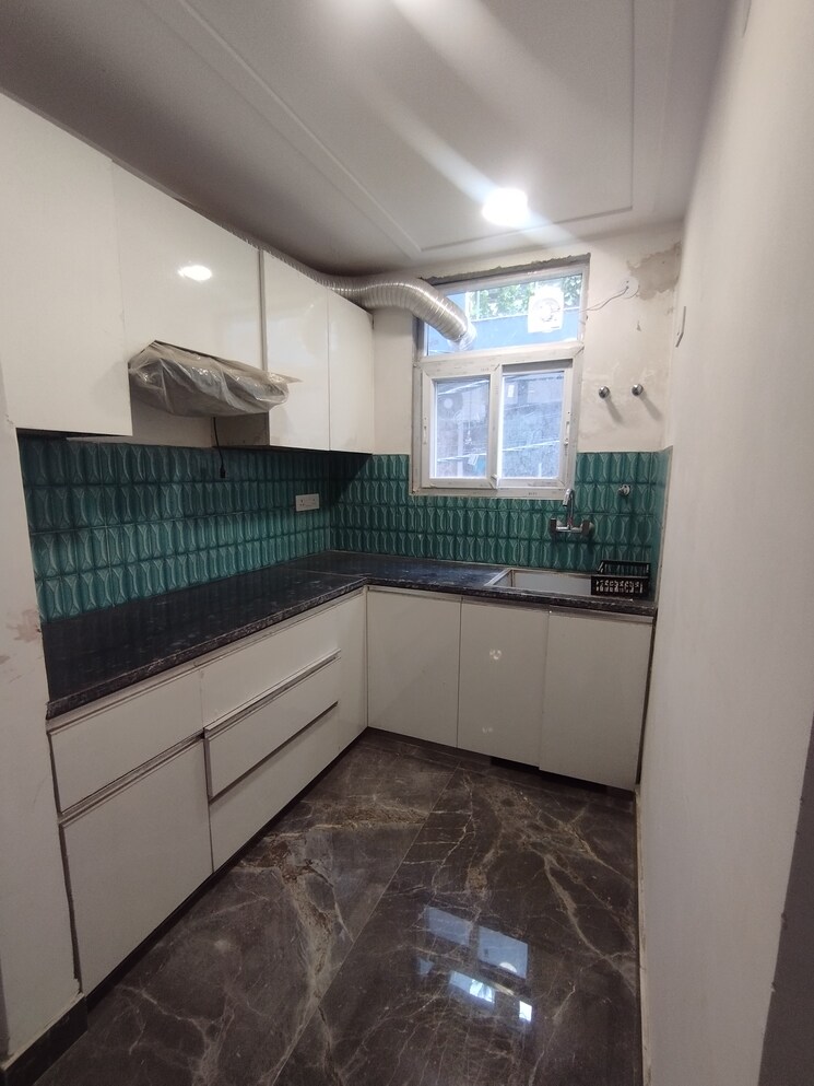 Kitchen, chattarpur 3 Bedroom 1200 Sq.Ft. Builder Floor In Chattarpur Delhi 7438451