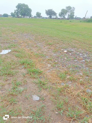  Plot – Garden View at Kasna - for Sale