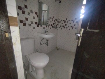 Bathroom in 2 BHK Apartment at JM Florence, Tech Zone 4 Greater Noida – for Sale