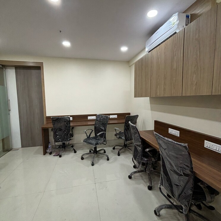 Team Area, bhandup west Commercial Office Space 400 Sq.Ft. In Bhandup West Mumbai 7438594
