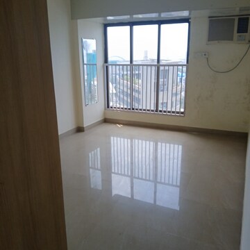 Room in 4 BHK Apartment at Chauitanya Towers, Prabhadevi – for Sale