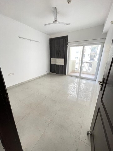 Room in 3 BHK Apartment at Nimbus The Hyde park, Sector 78 – for Sale