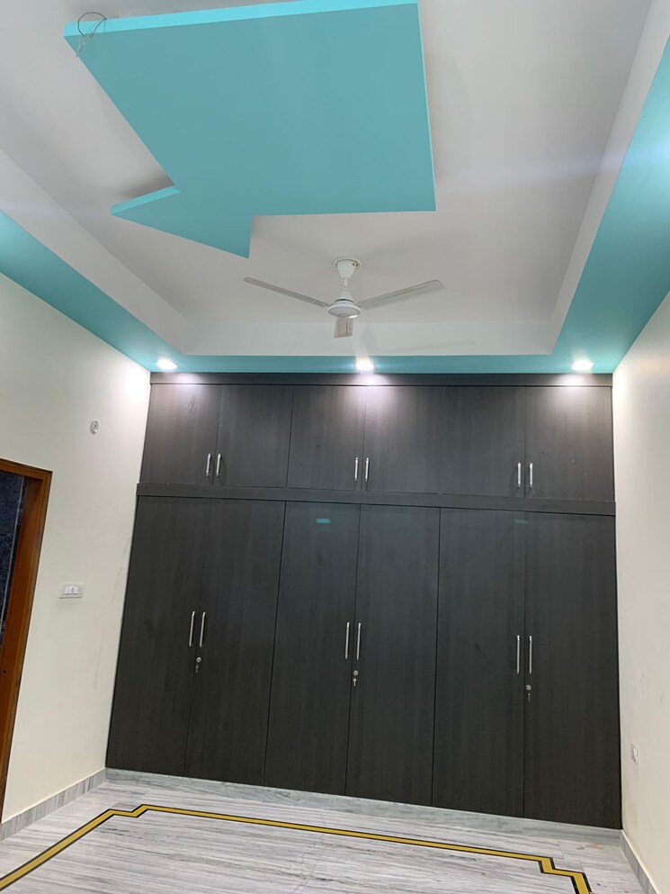 undefined, gomti nagar 5 Bedroom 2200 Sq.Ft. Villa In Gomti Nagar Lucknow 7438775