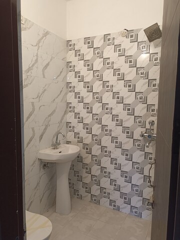 Bathroom in 2 BHK Builder Floor at Ghazipur – for Sale