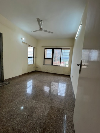 2 BHK Apartment For Resale in Shraddha Tower Kandivali East Mumbai  7439015