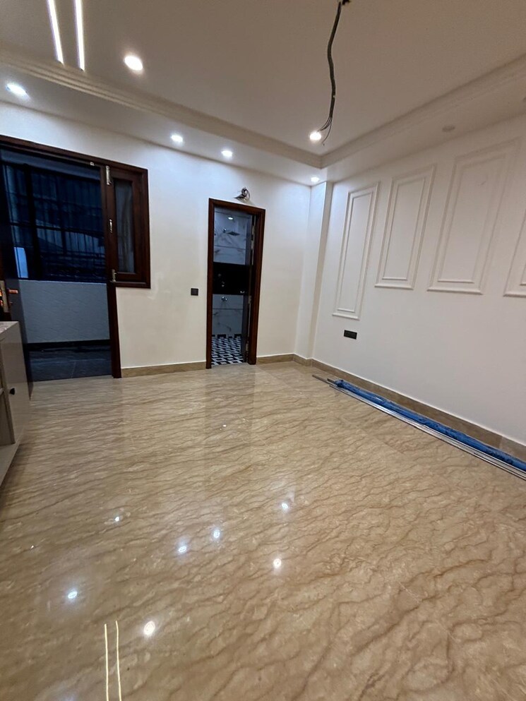 Room, rajouri garden 3 Bedroom 1800 Sq.Ft. Builder Floor In Rajouri Garden Delhi 7439023