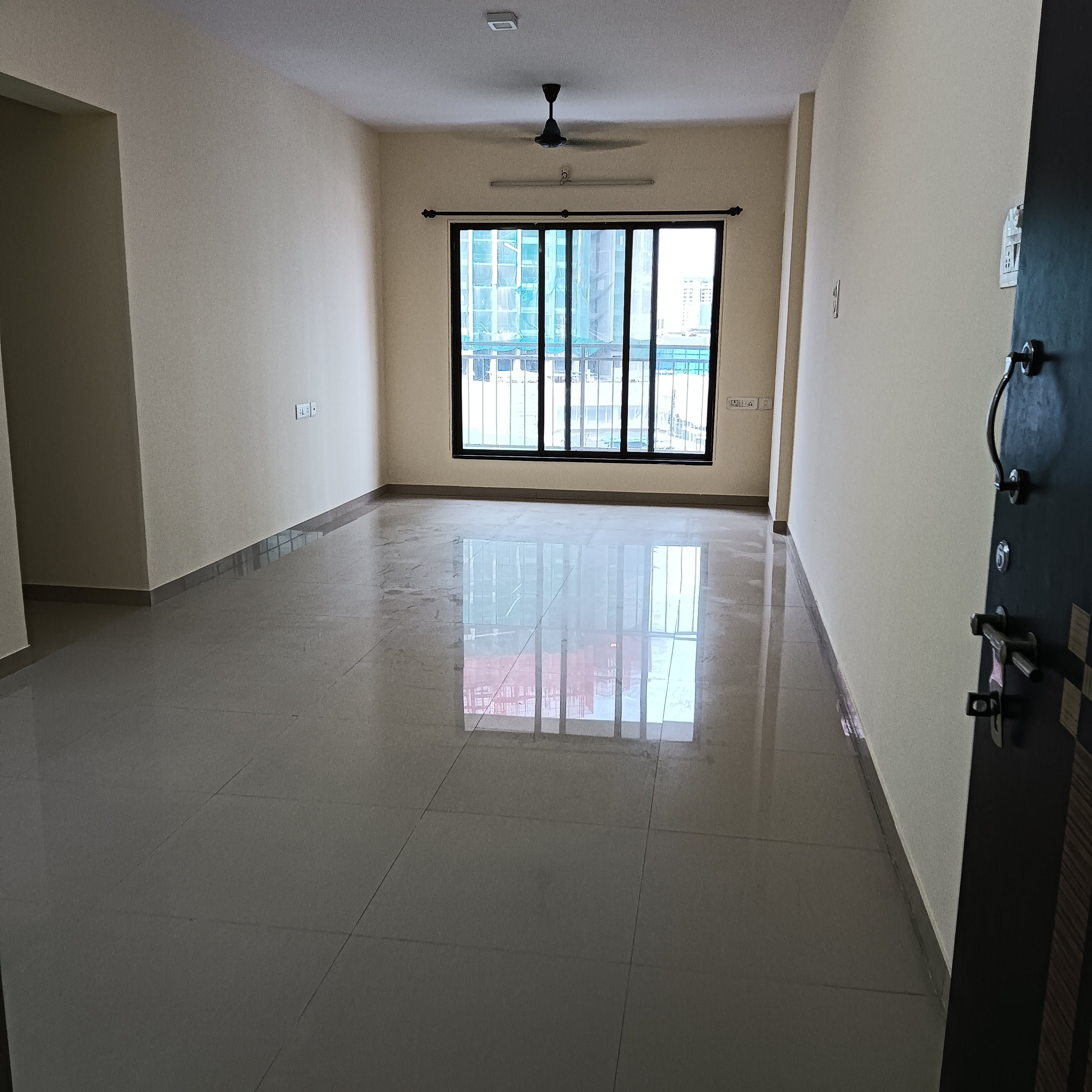 2 BHK Apartment For Rent in Akar Pinnacle Borivali East Mumbai  7439203