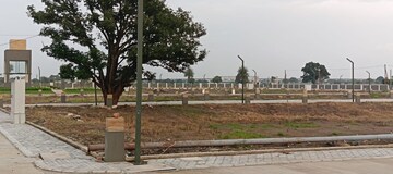  Land – Exterior View View at Super Corridor - for Sale