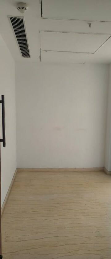 Room in 3 BHK Apartment at 3C Lotus Boulevard, Sector 100 – for Sale
