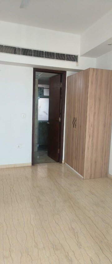 3 BHK Apartment For Sale in 3C Lotus Boulevard, Sector 100